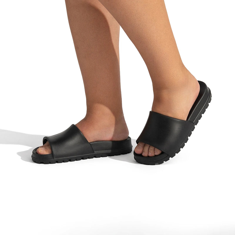 Chinelo Nuvem em EVA