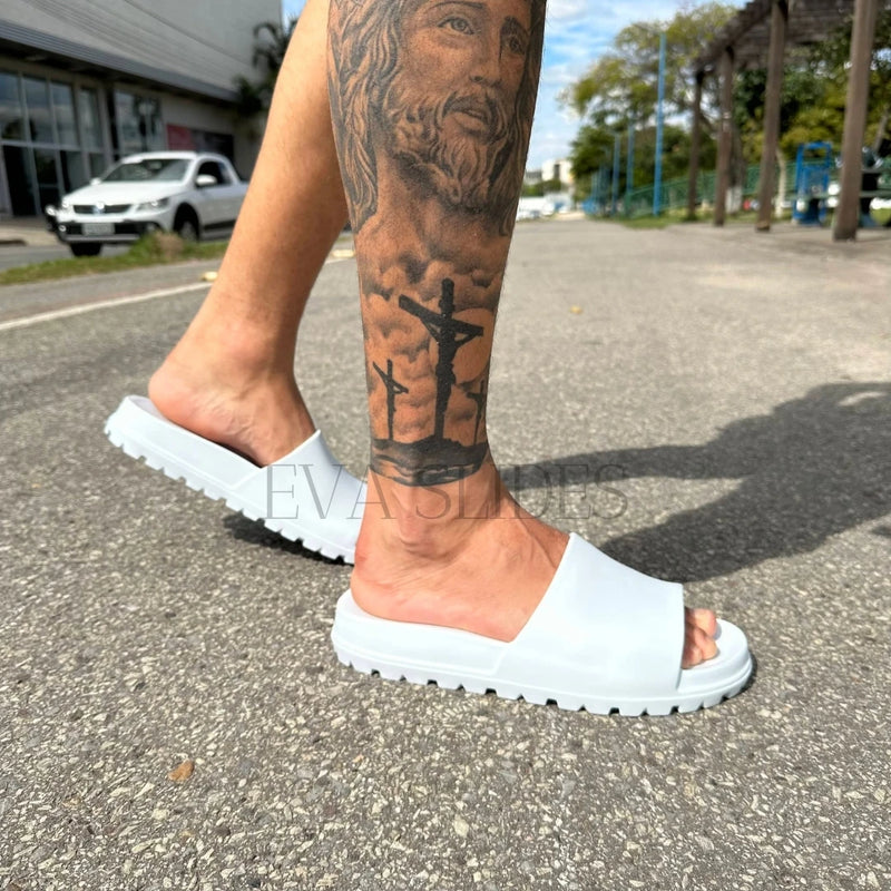 Chinelo Nuvem em EVA